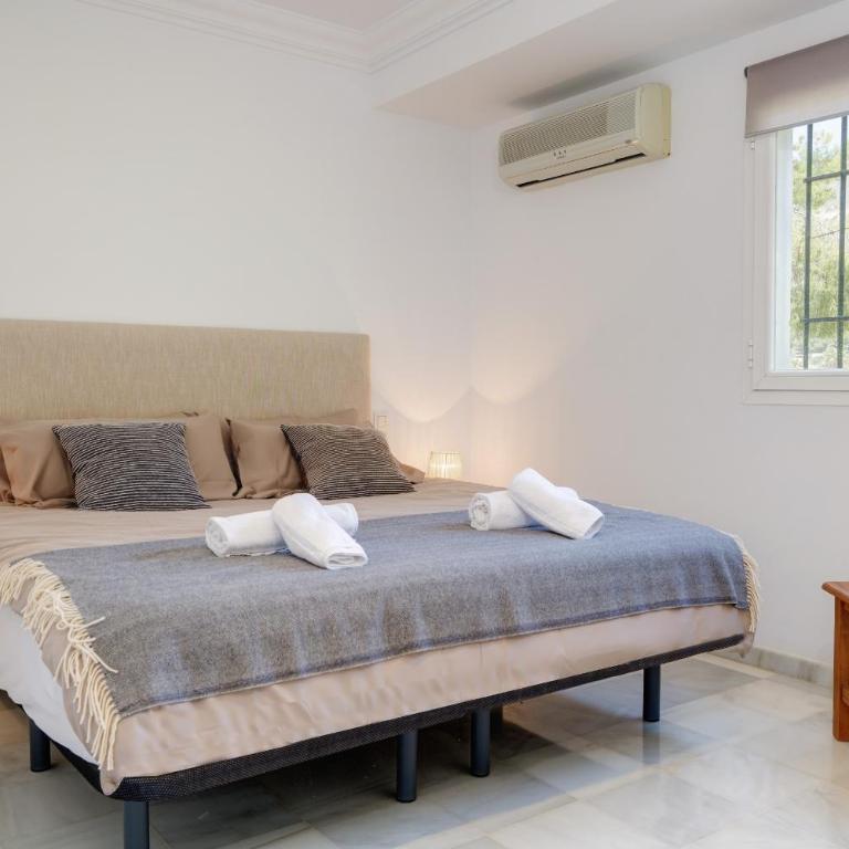 Casa Calabaza - Three-Bedroom Villa - 21