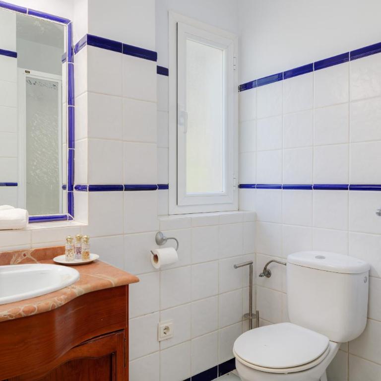 Casa Calabaza - Three-Bedroom Villa - 24