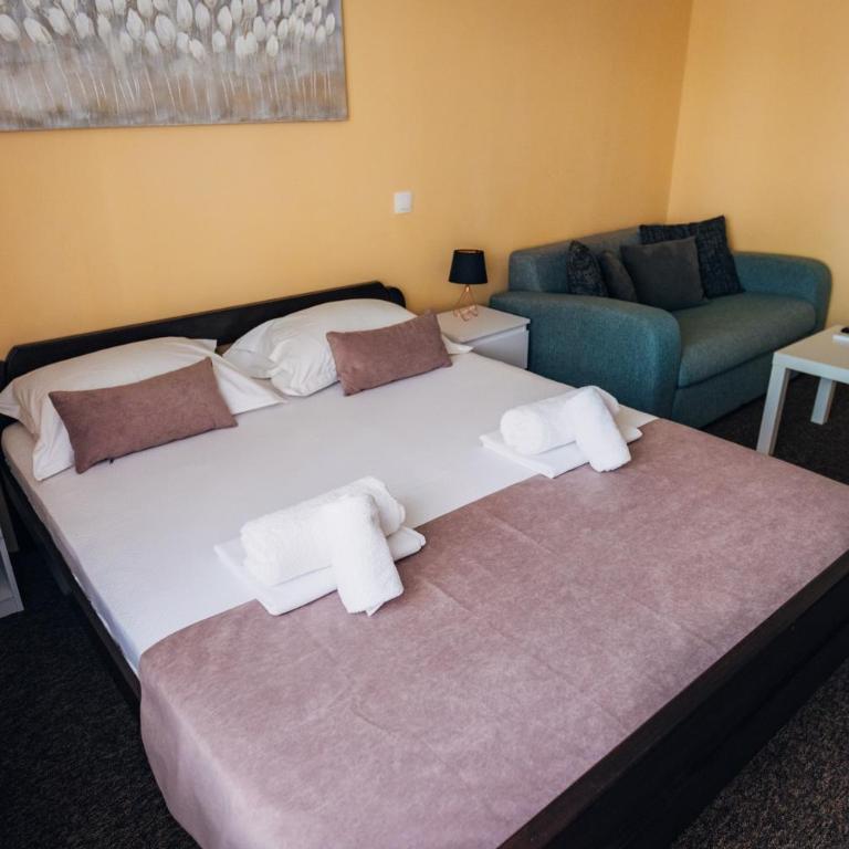 Laguna Green Guest House - Komfor Četvorokrevetna Soba - 2