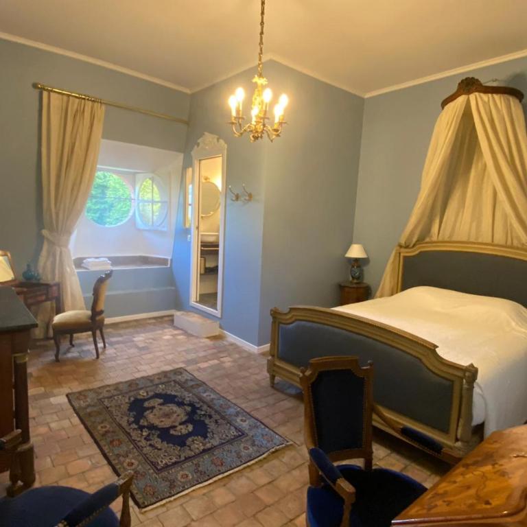 24H LE MANS Château de Lauresse chambres d'hôtes Luxe, avec services - Chambre Double - Vue sur Jardin - 1