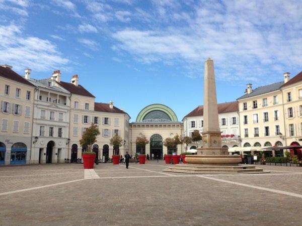 Appartement situé place toscane à 5 min de disney - Apartment mit 2 Schlafzimmern - 12