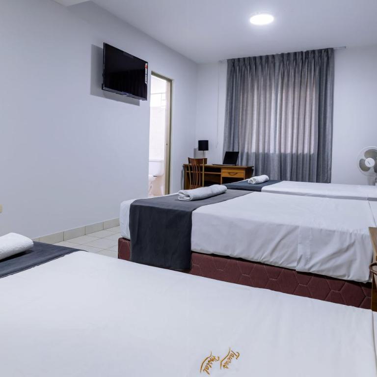 Hotel Taurus - Triple Room - 4