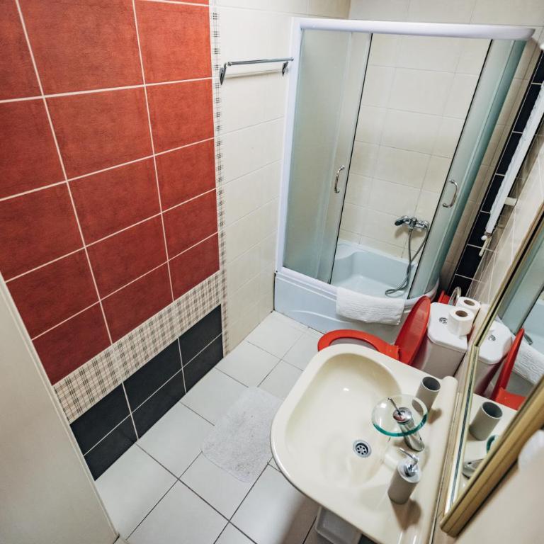 Laguna Green Guest House - Komfor Trokrevetna Soba - 9