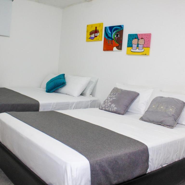 Hotel Poblado Suite - Habitación Cuádruple Estándar - 5