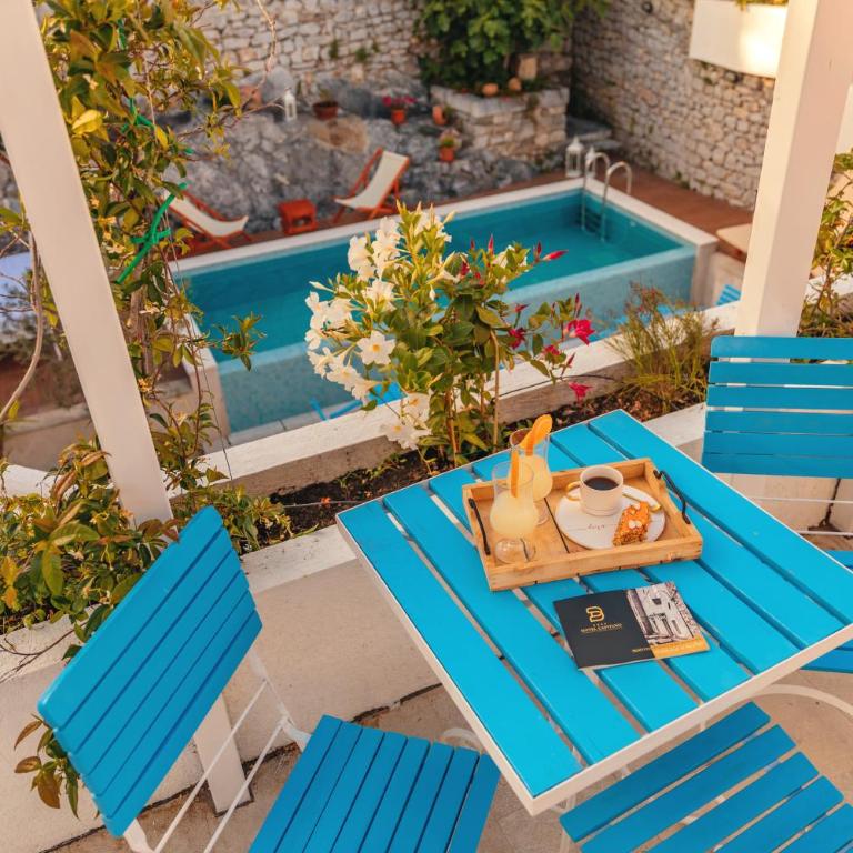Boutique Hotel Blanc & Bleu - Capitano - Superior Double Room with Terrace and Sea View - 11