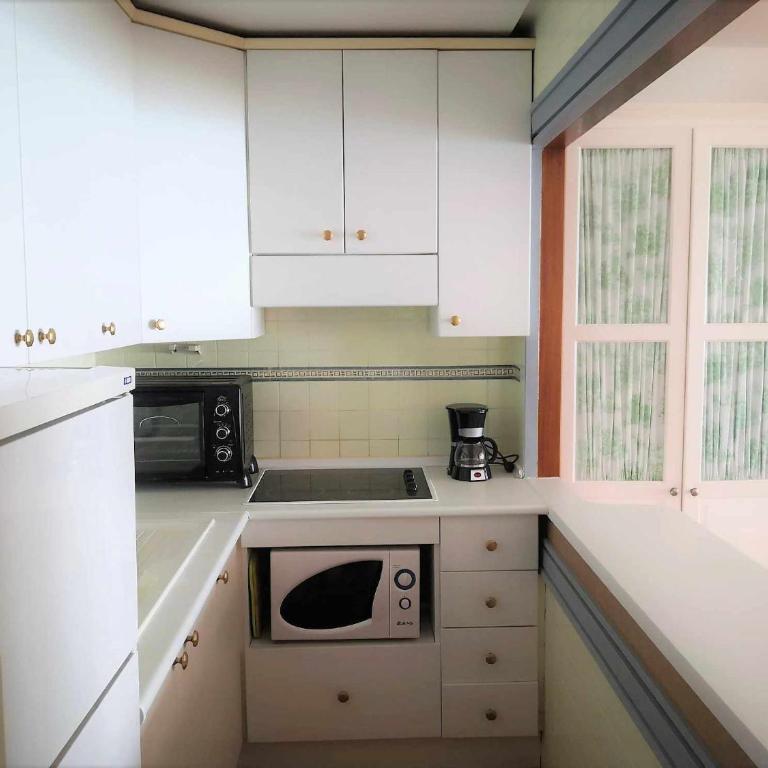 Primera linea de playa frente al mar - One-Bedroom Apartment - 13