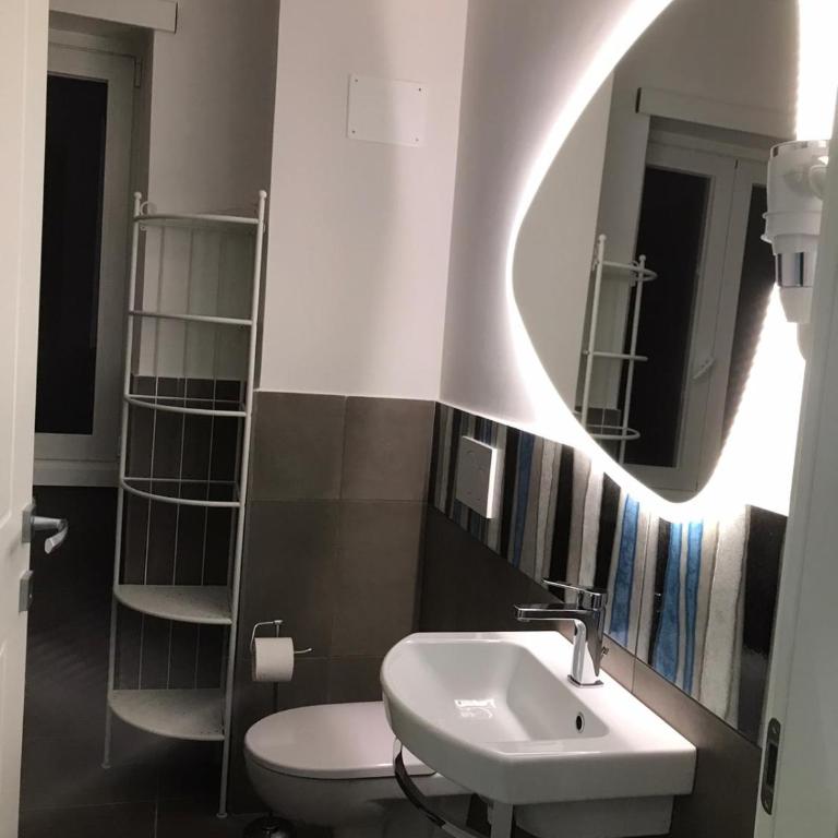 Vatican Museums-Metro A-Central, Modern apartment - One-Bedroom Apartment - 11