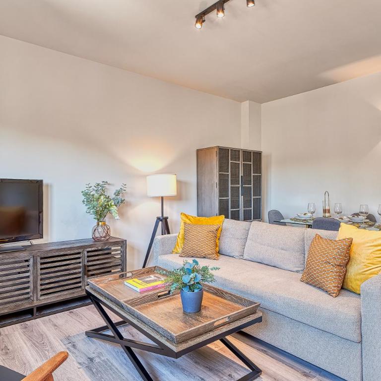 AB Vialia Estación OnlyMalaga - Parking - Apartamento Superior - 5