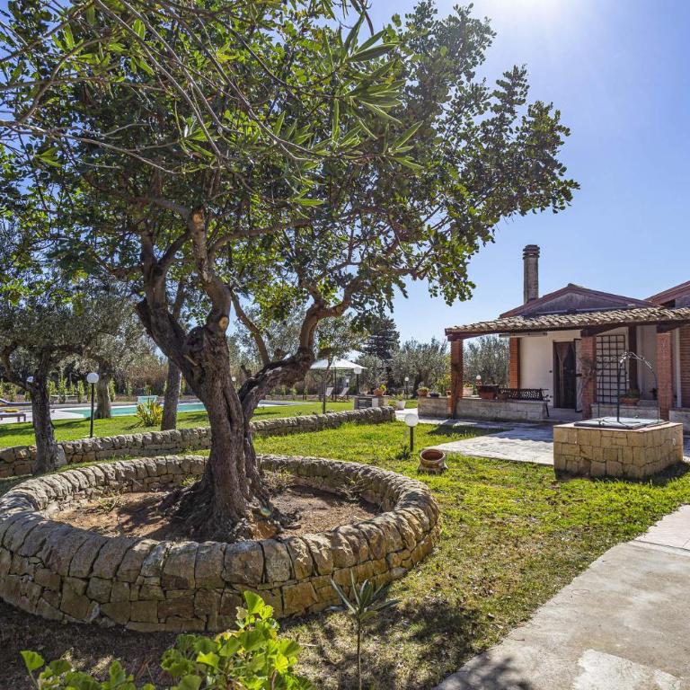 Villa Marzallo by Villa Plus - Villa - 16