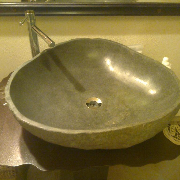B&B L'Abric - centro storico di Limonetto - Camera Matrimoniale con Bagno Privato - 8