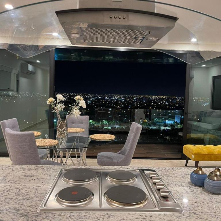 Central Tower 102 Malecón Mazatlan - Two-Bedroom Apartment - 2