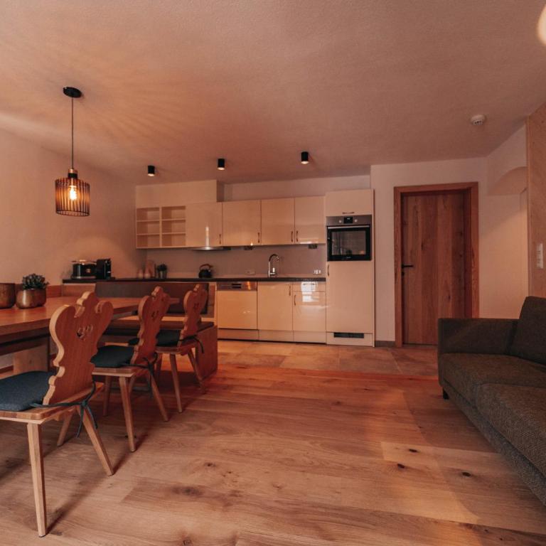 ARLhome - Zuhause am Arlberg - Apartment mit Blick auf die Berge - 1