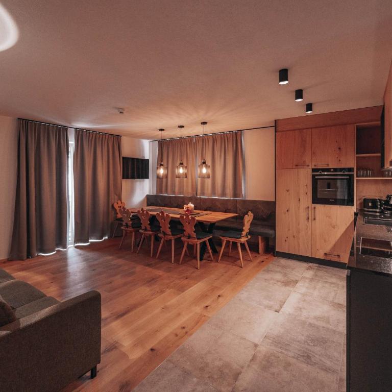 ARLhome - Zuhause am Arlberg - Deluxe Apartment - 2