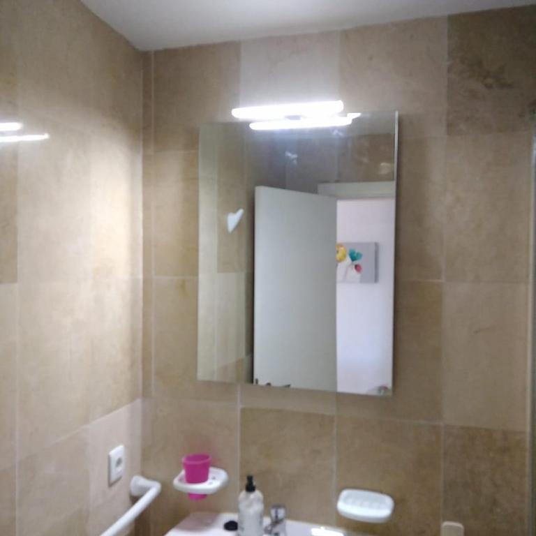 Lovely 2 Bedroom Holiday Apartment in Central Caleta de Fuste - Two-Bedroom Apartment - 13