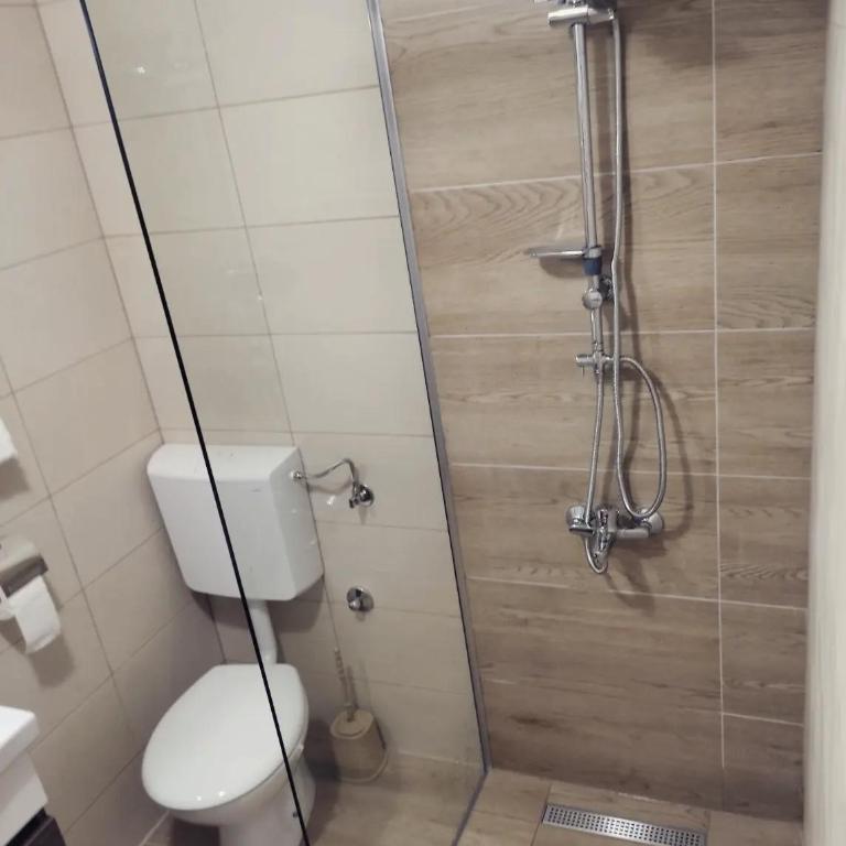 Dream Home Studio Apartments - Family Studio - 7