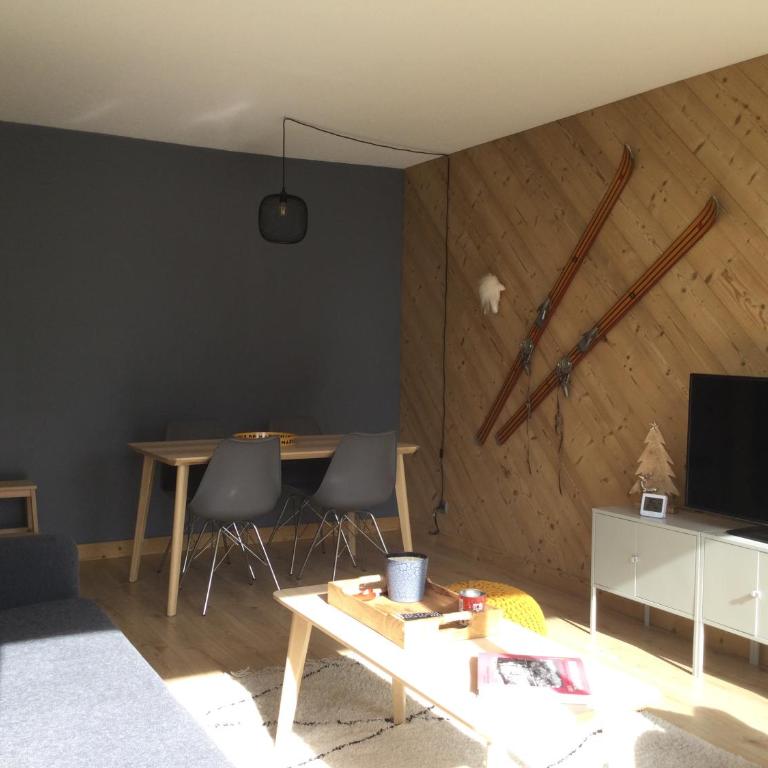 Appartement centre Barcelonnette - Apartment mit 1 Schlafzimmer - 2