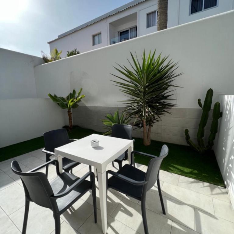 Corralejo Bristol terrace Apartment con giardino privato esterno - Apartamento de 1 dormitorio - 8