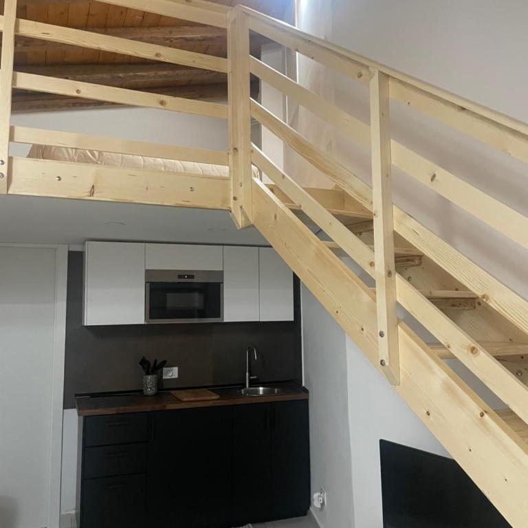 Mega House 2 - Maisonette - 30