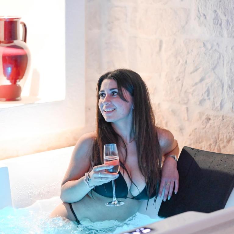 Pietra Bianca Luxury Suite Ostuni - One-Bedroom Apartment - 59