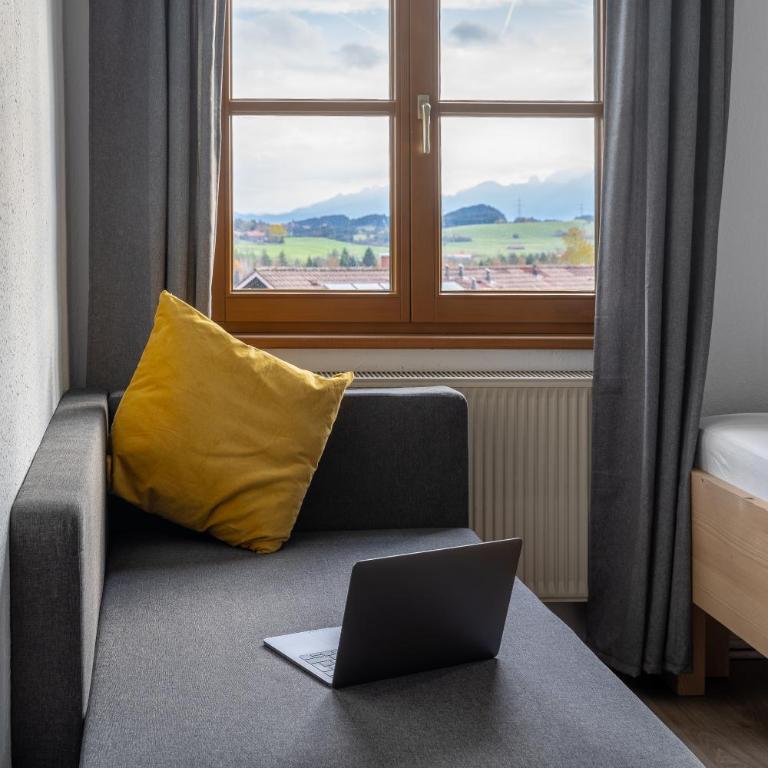 Alps Hostel - Suite mit 2 Schlafzimmern - 7