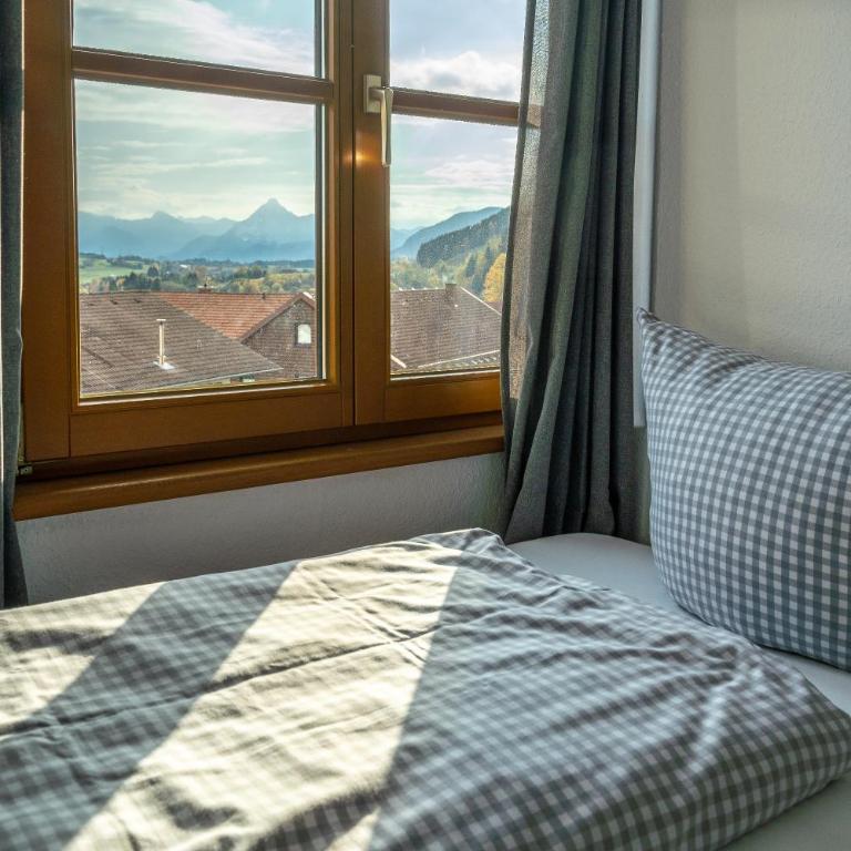 Alps Hostel - Suite mit 2 Schlafzimmern - 9