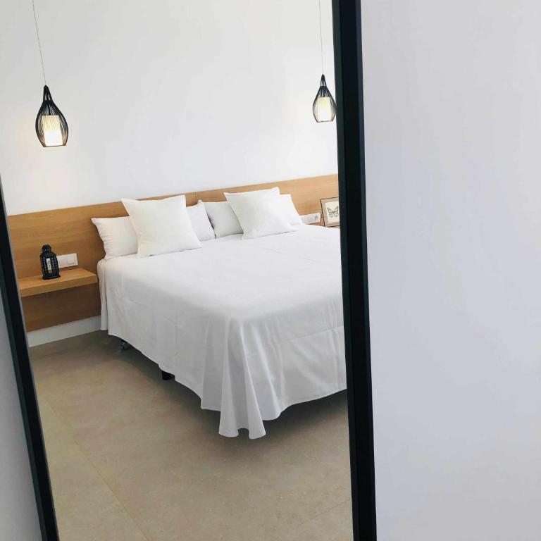 Villa El Buzo - Deluxe Double Room with Sea View - 9