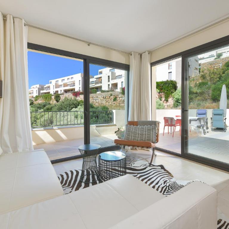 Marbella Luxury penthouse: indoor pool and private terrasse - Two-Bedroom Apartment - 16