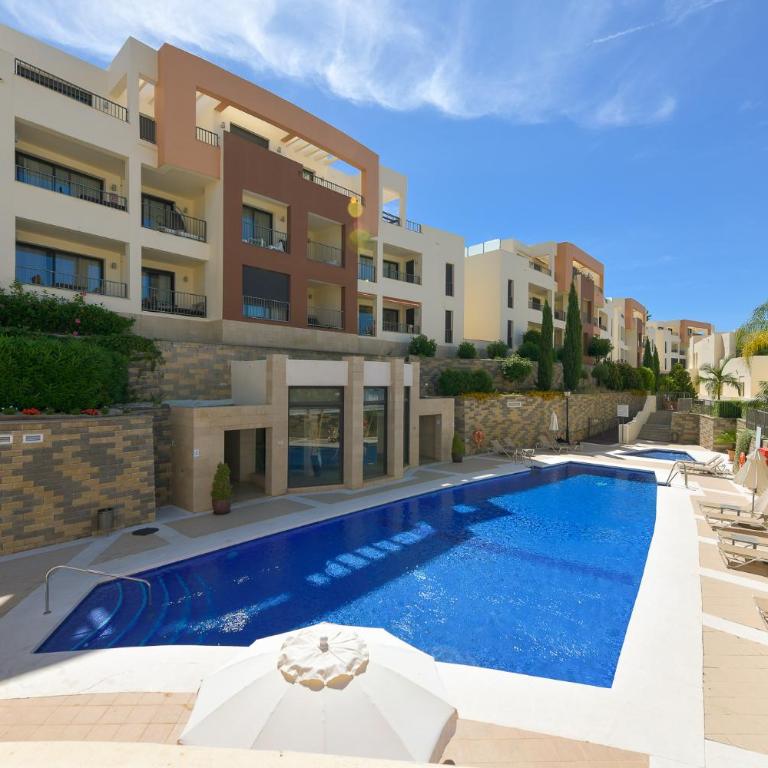 Marbella Luxury penthouse: indoor pool and private terrasse - Two-Bedroom Apartment - 22