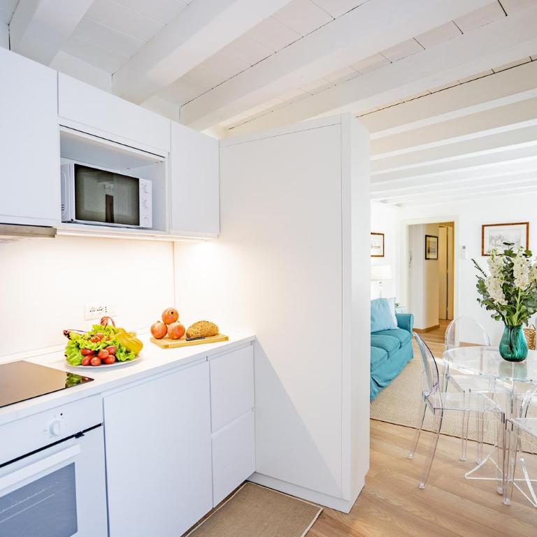 Ca' Dei Musicanti 2 Few Steps from Rialto Bridge! - Two-Bedroom Apartment - 7
