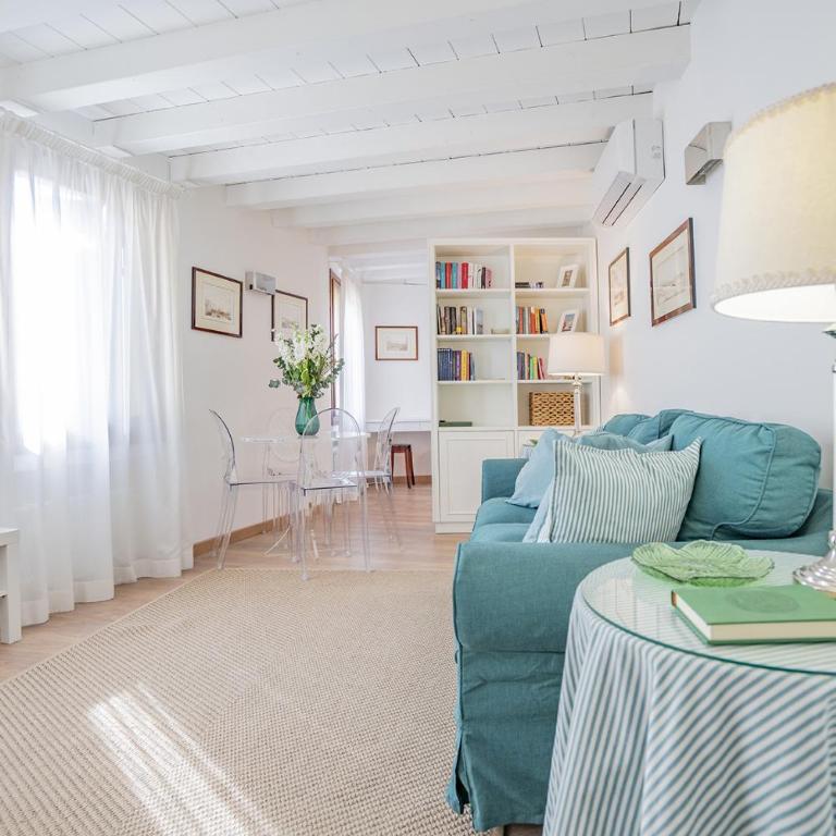 Ca' Dei Musicanti 2 Few Steps from Rialto Bridge! - Two-Bedroom Apartment - 15