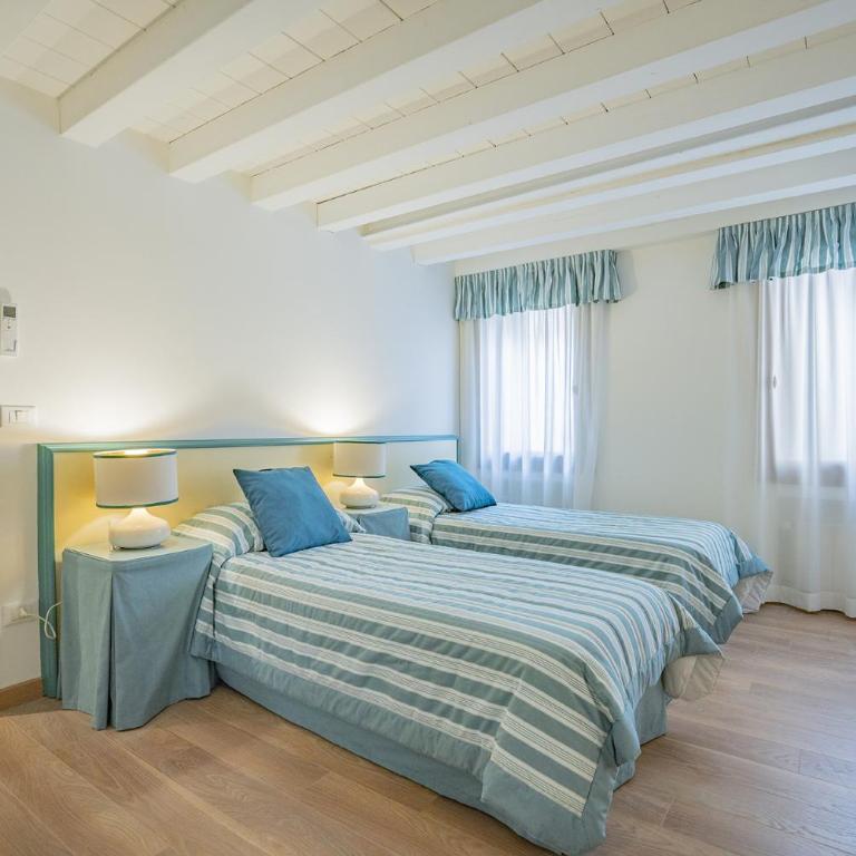 Ca' Dei Musicanti 2 Few Steps from Rialto Bridge! - Two-Bedroom Apartment - 22