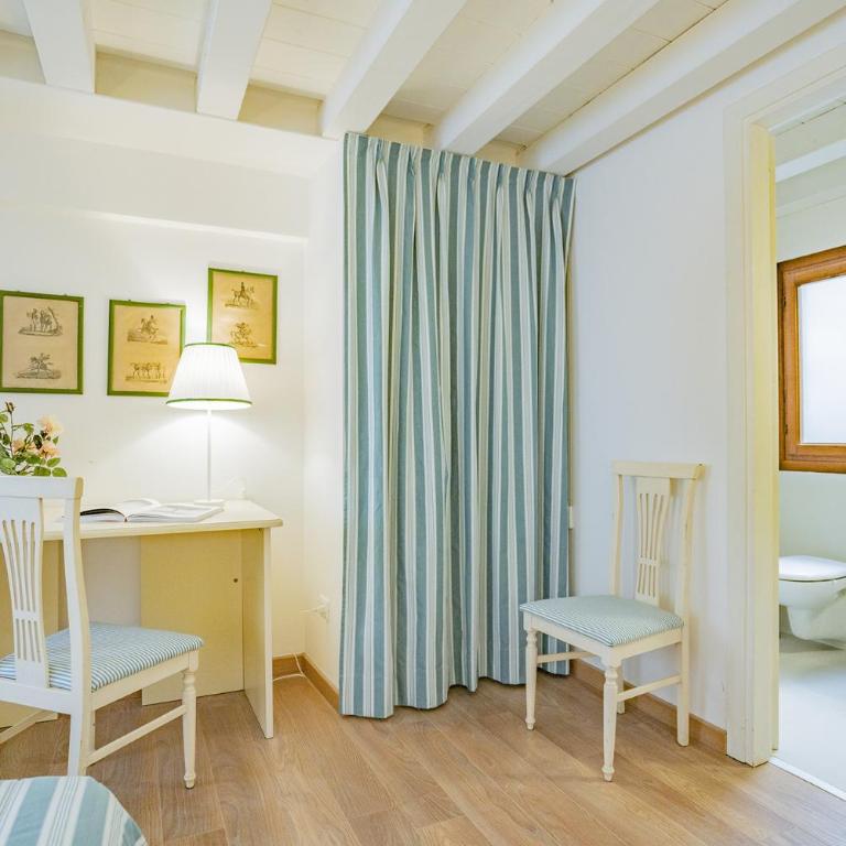 Ca' Dei Musicanti 2 Few Steps from Rialto Bridge! - Two-Bedroom Apartment - 25