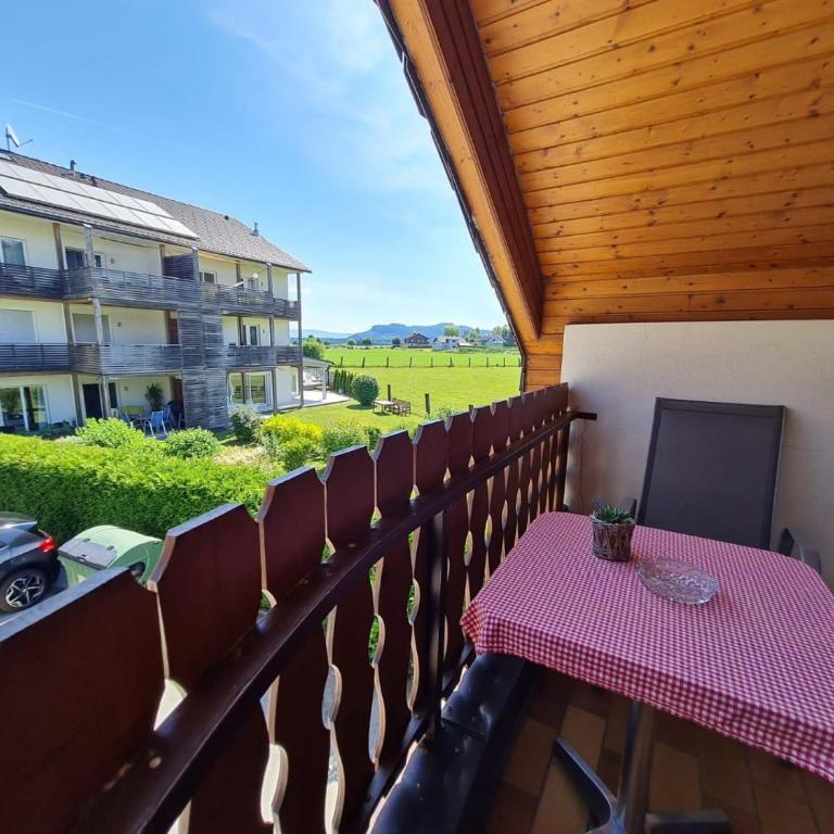 Pension Tulpe - Zweibettzimmer mit Balkon - 14