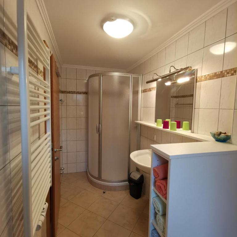 Ferienwohnung Maierhofer - Apartment mit 2 Schlafzimmern und Balkon - 18