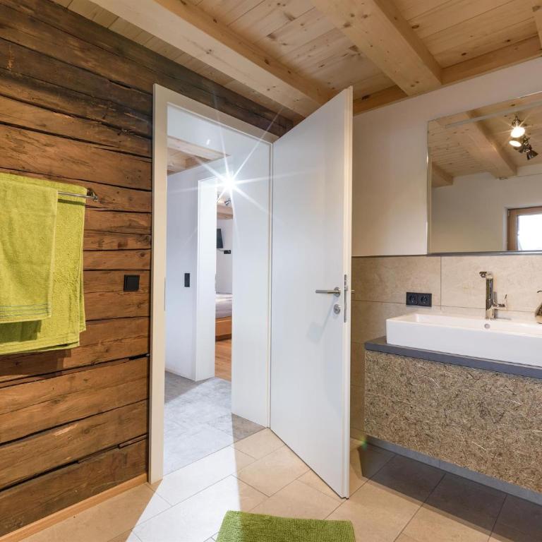 Trattenbachhof - Apartamento de 1 dormitorio con ducha - 4