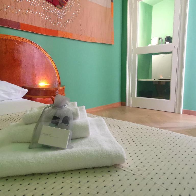 Speciale Tarshito Guesthouse Bari - Camera King Deluxe - 4