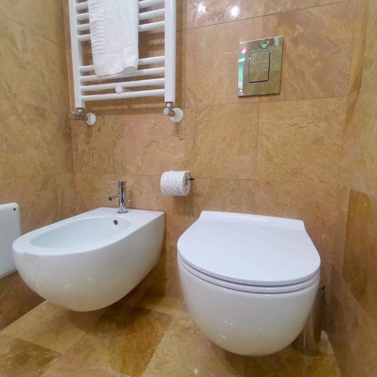 Speciale Tarshito Guesthouse Bari - Camera Matrimoniale - 3