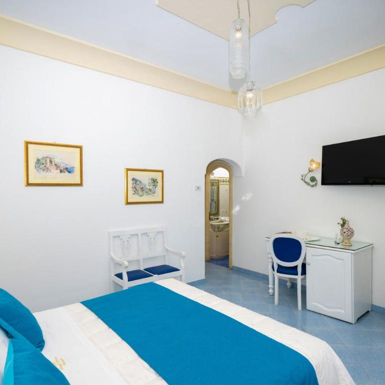 Hotel Royal Prisco - Camera Standard Matrimoniale/Doppia con Letti Singoli con Vista Mare - 4