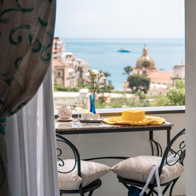 Hotel Royal Prisco - Camera Standard Matrimoniale/Doppia con Letti Singoli con Vista Mare - 12