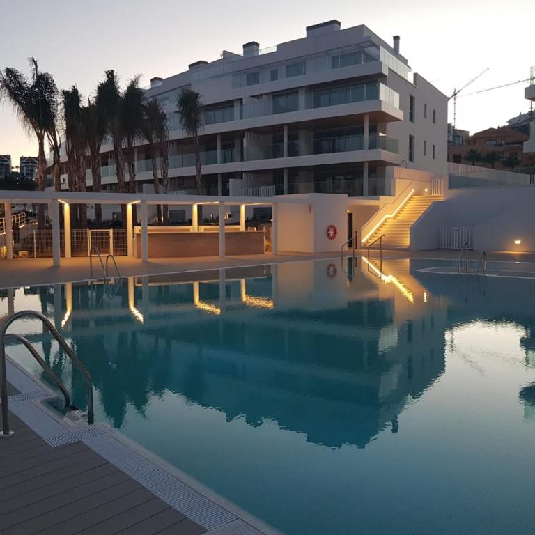 High end large ground floor with luxury private pool and sea views - Apartamento de 3 dormitorios - 15