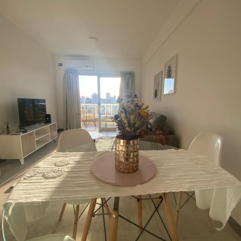 Hermoso departamento céntrico con estacionamiento - One-Bedroom Apartment - 7