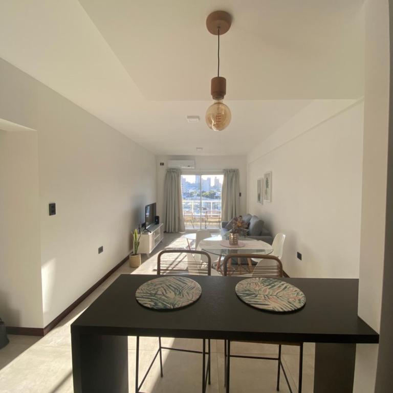 Hermoso departamento céntrico con estacionamiento - One-Bedroom Apartment - 5