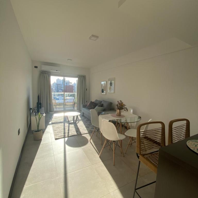 Hermoso departamento céntrico con estacionamiento - One-Bedroom Apartment - 4