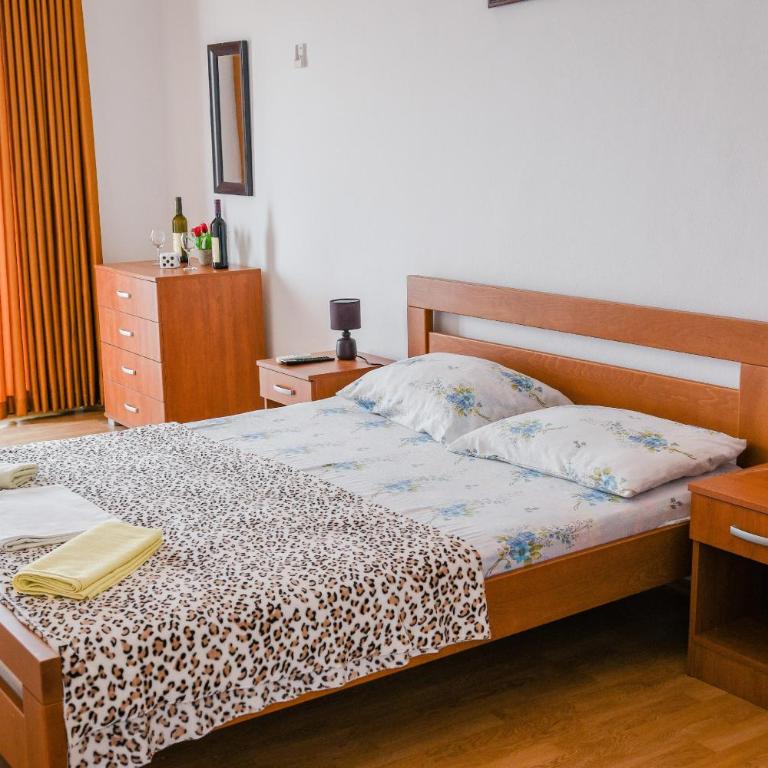 Kashoxha Apartments with SeaView - Two Bedroom Apartment - 1