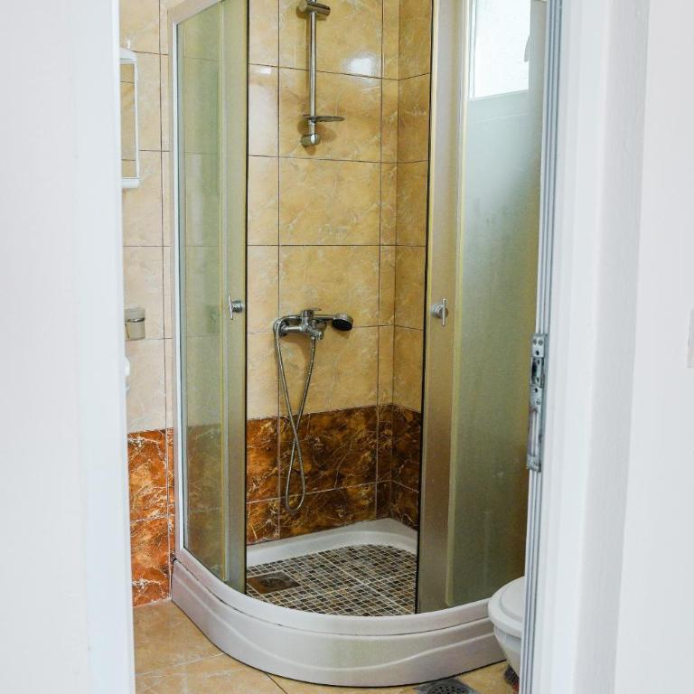 Kashoxha Apartments with SeaView - Two Bedroom Apartment - 17