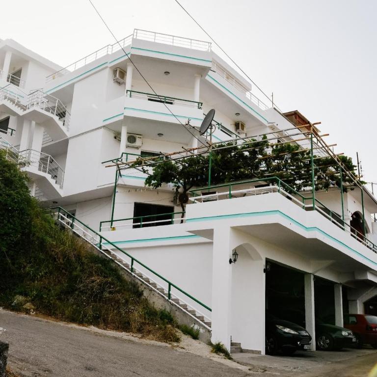 Kashoxha Apartments with SeaView - Two Bedroom Apartment - 52