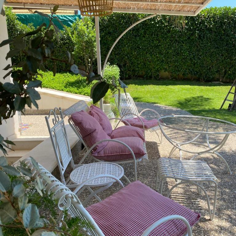 Villa Volli Three Rooms - Camera King con Vista Giardino - 5