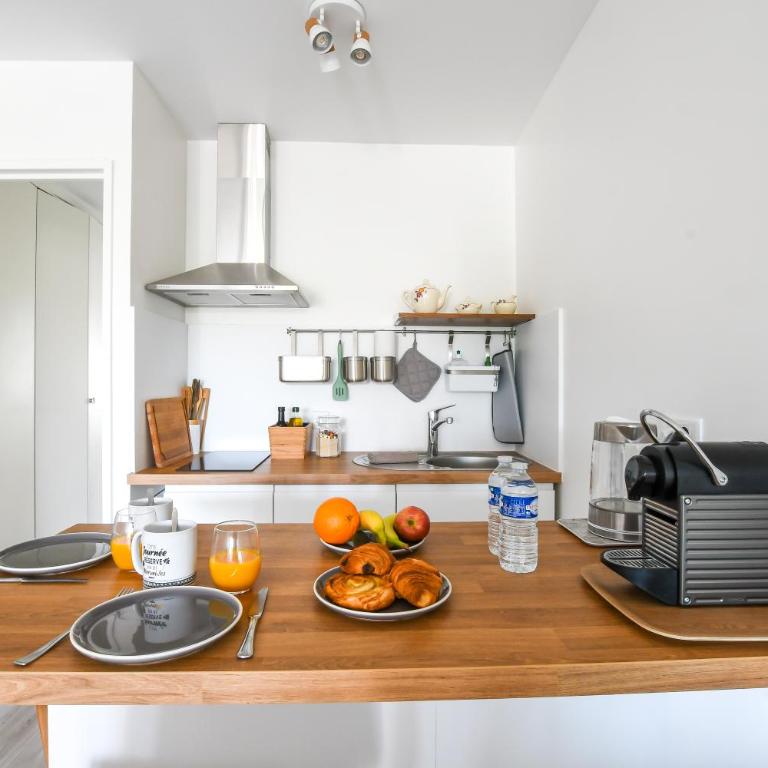 Le Superbe Bahia / proche mer / clim / Terrasse / parking privé - Appartement 1 Chambre - 2