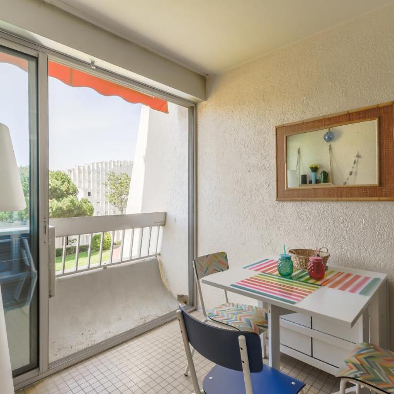 Le Superbe Bahia / proche mer / clim / Terrasse / parking privé - Appartement 1 Chambre - 9