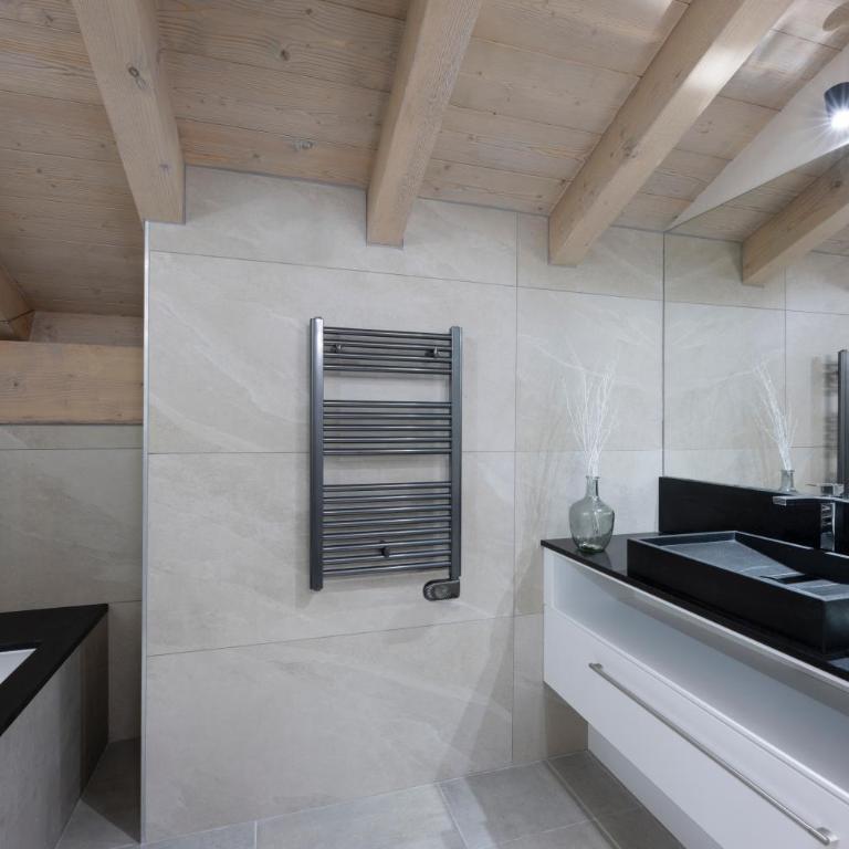 MGM Hôtels & Résidences - Résidence Le Roc Des Tours - Four bedroom apartment for 10 people with Spa Access - 9